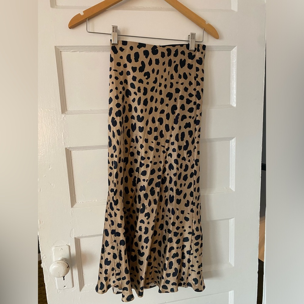 Réalisation par Naomi skirt.